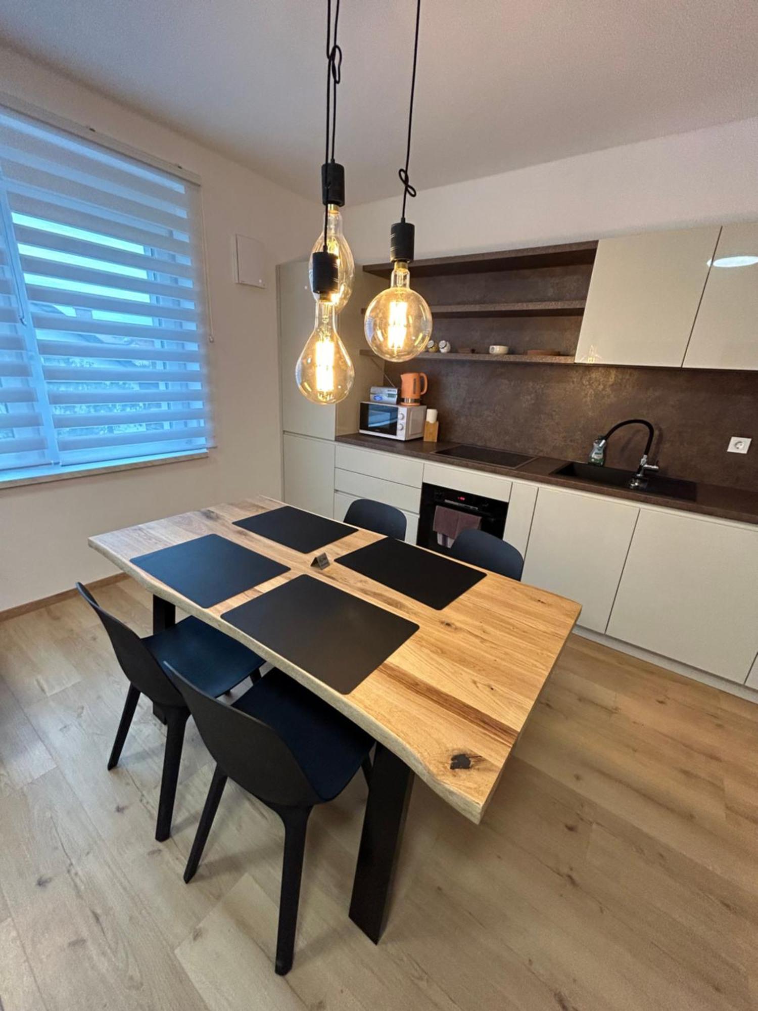 Casa Box Apartment Free Garage Maribor Kültér fotó