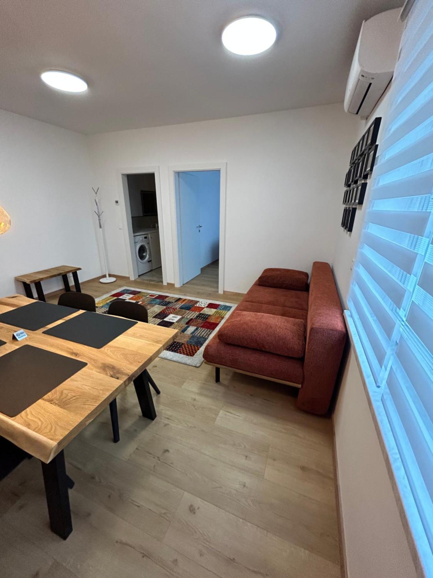Casa Box Apartment Free Garage Maribor Kültér fotó